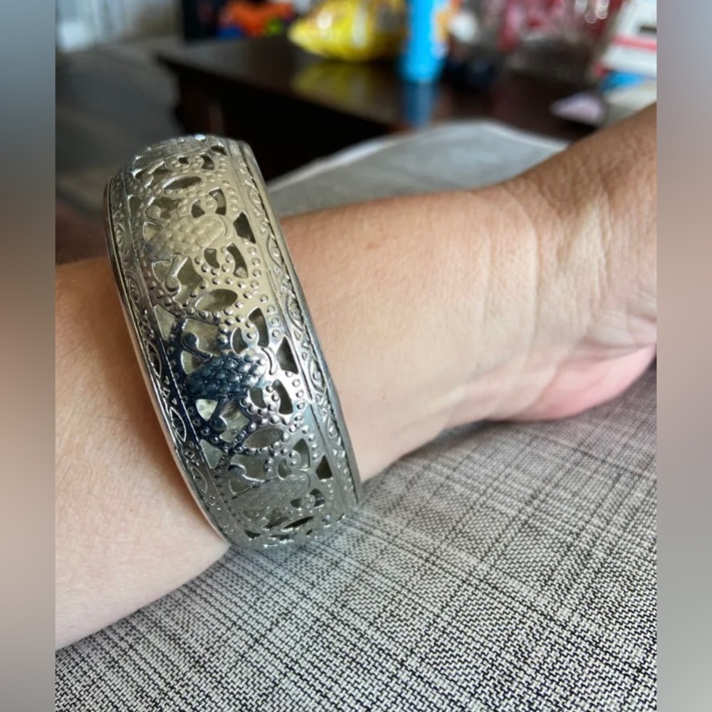 🎉2/10$ Silver-coloured filigree bracelet